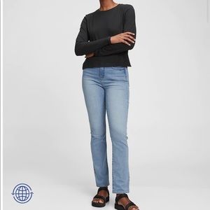 NWT GAP Straight high rise stretch jeans 30T